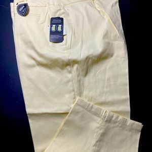 Capris, Sizes 18-20W